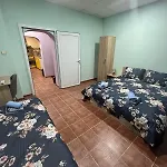 Nyaraló трапезица за до 12 човека с безплатен паркинг, двор и веранди, в град търново *